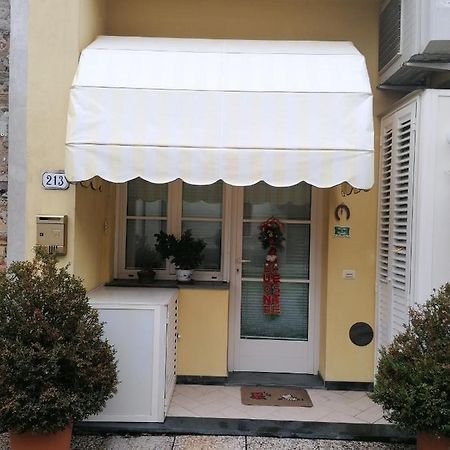 شقة لوكا  في Casina Torretta المظهر الخارجي الصورة